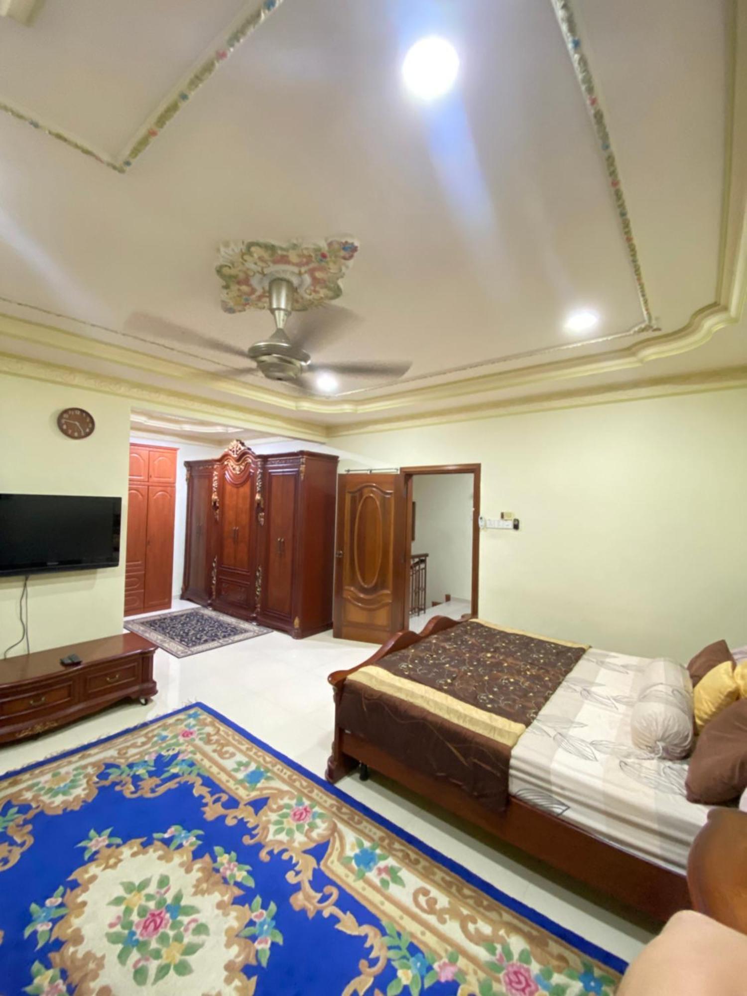 Nenda Homestay Kampong Baharu Cheras Batu Sa-Belas Экстерьер фото